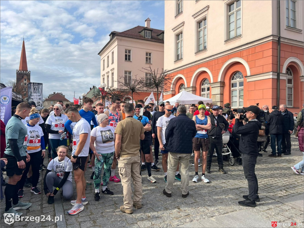 Jubileuszowy Bieg Tropem Wilczym w Grodkowie