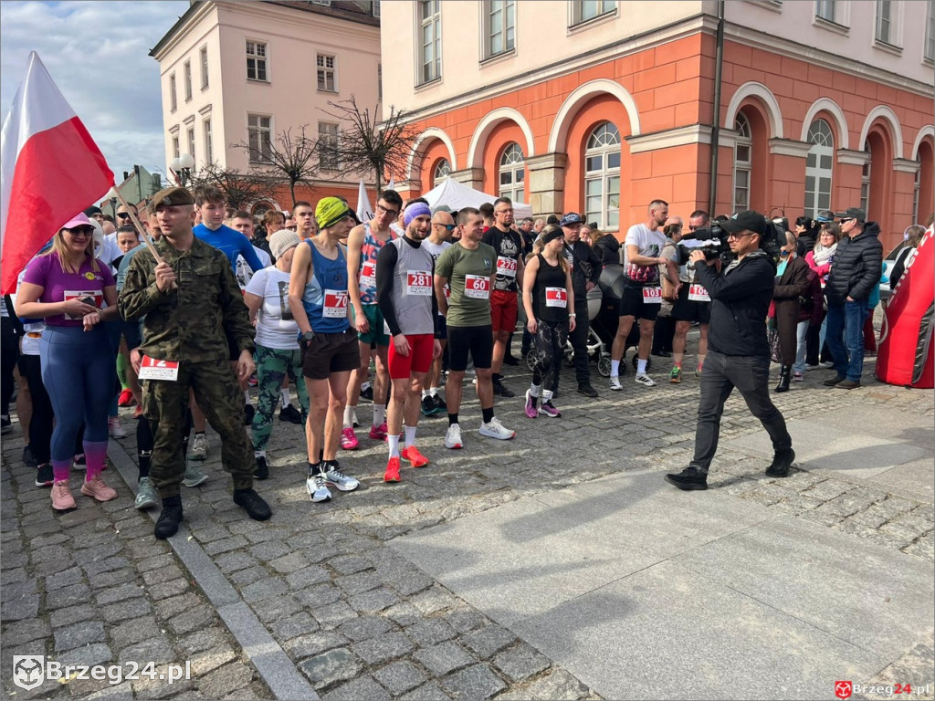 Jubileuszowy Bieg Tropem Wilczym w Grodkowie