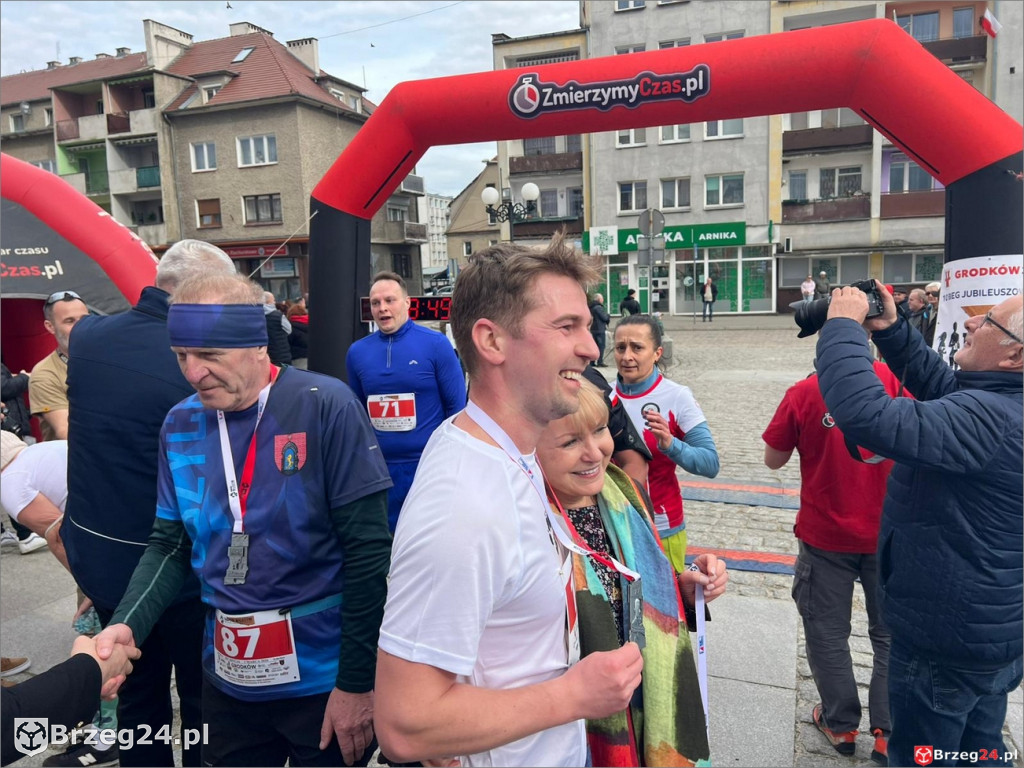 Jubileuszowy Bieg Tropem Wilczym w Grodkowie