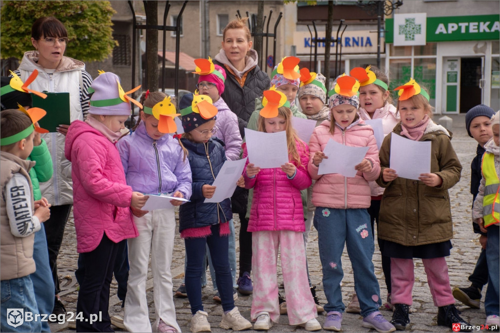 80 lat grodkowskiej biblioteki. Jubileuszowy rok