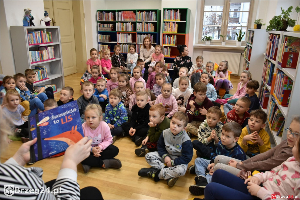 80 lat grodkowskiej biblioteki. Jubileuszowy rok