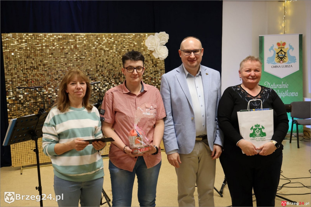 Koncert na Dzień Kobiet  w Lubszy