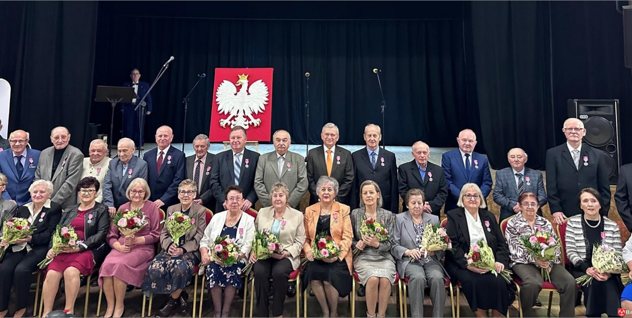 Medale za 50 lat małżeństwa w Lewinie Brzeskim