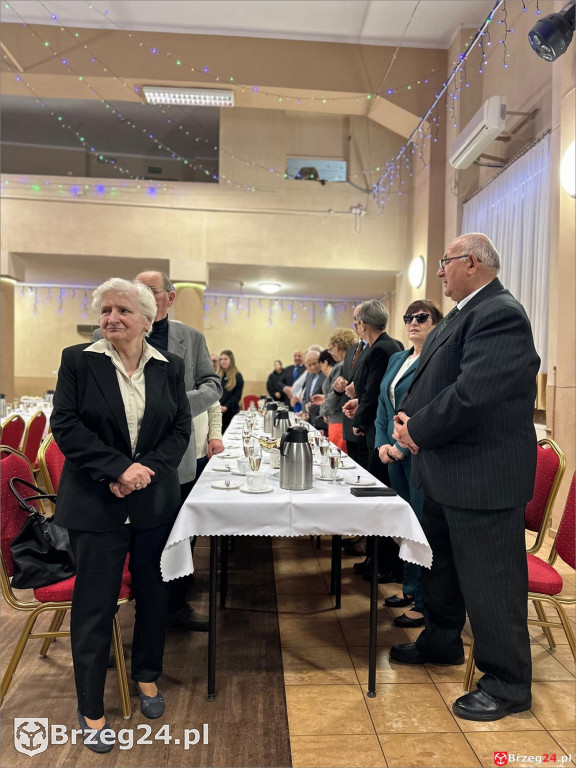 Medale za 50 lat małżeństwa w Lewinie Brzeskim