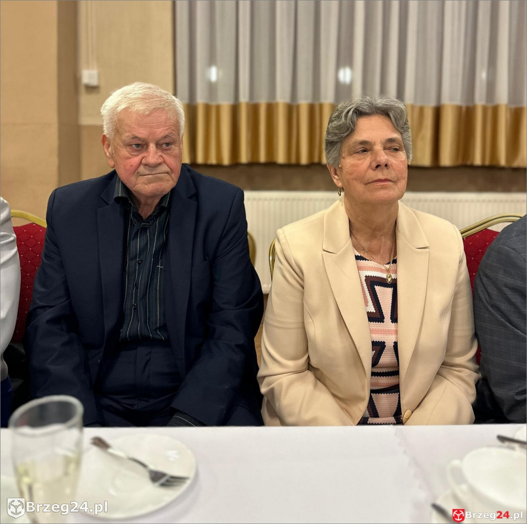 Medale za 50 lat małżeństwa w Lewinie Brzeskim