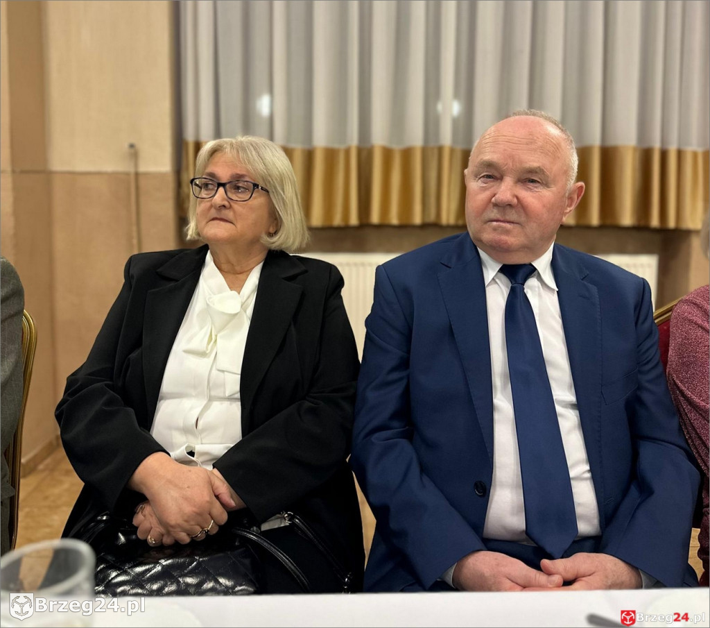 Medale za 50 lat małżeństwa w Lewinie Brzeskim