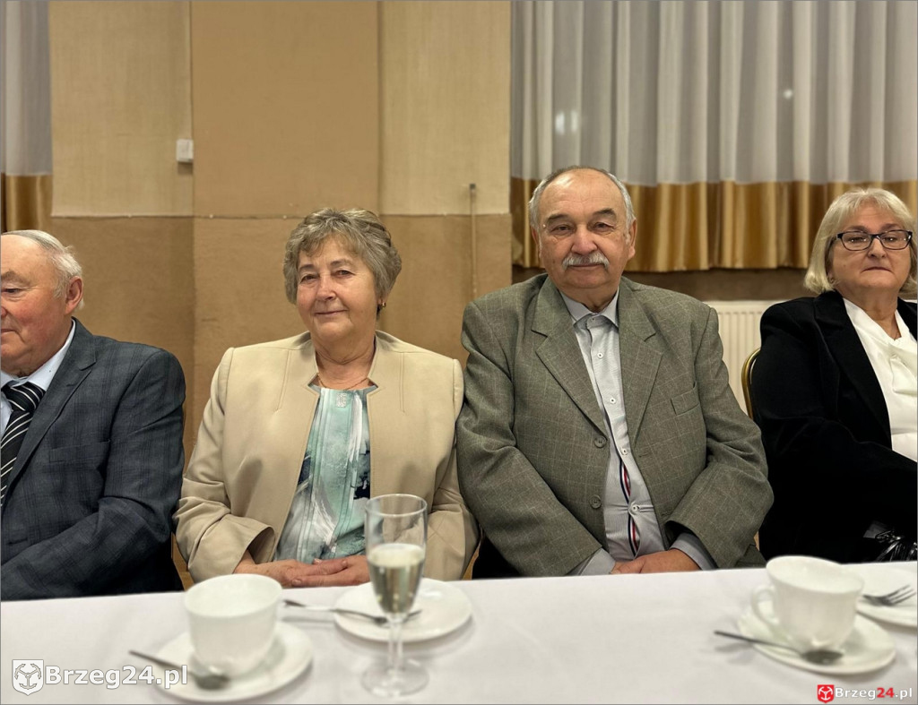 Medale za 50 lat małżeństwa w Lewinie Brzeskim