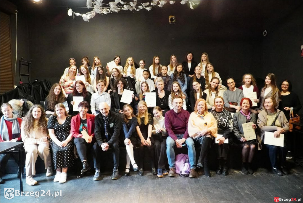 Wielki sukces uczennic z Brzegu