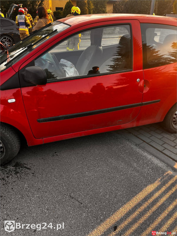 Zderzenie BMW i Renault w Skarbimierzu-Osiedlu