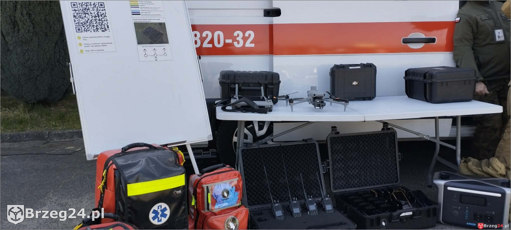 Uczniowie z Olszanki w koszarach