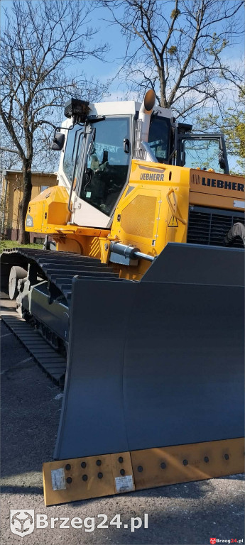 Uczniowie z Olszanki w koszarach