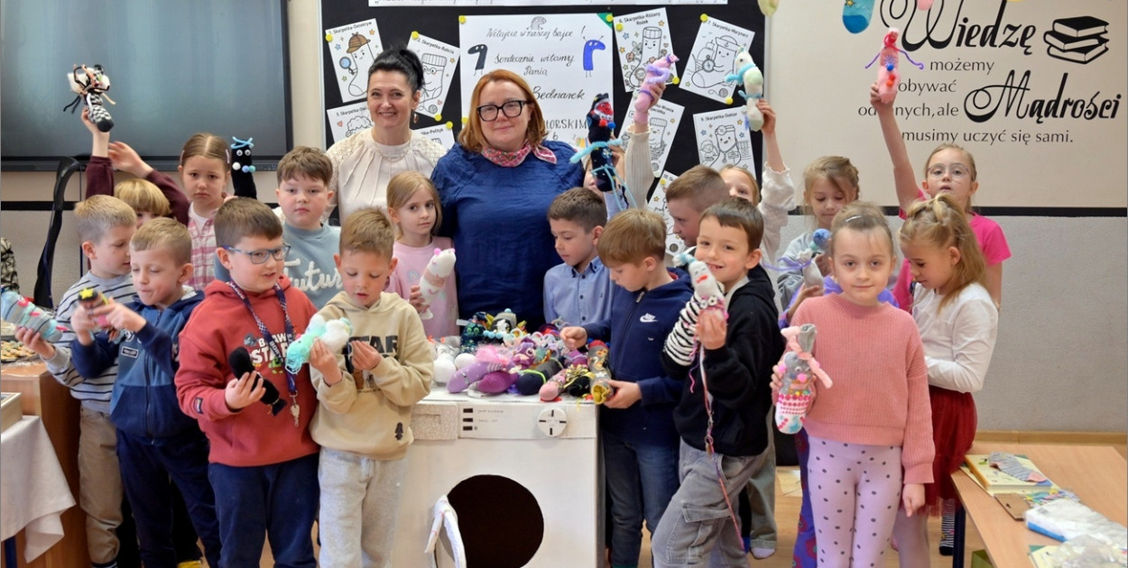 Skarpetki ożyły w brzeskiej „Ósemce