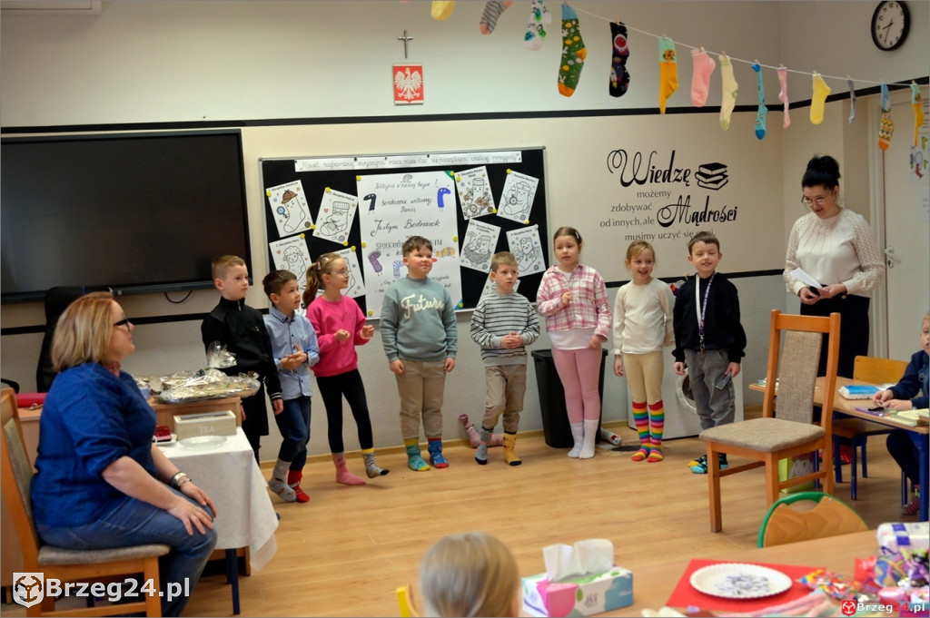 Skarpetki ożyły w brzeskiej „Ósemce