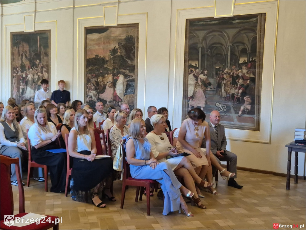 Pożegnali Szóstkę