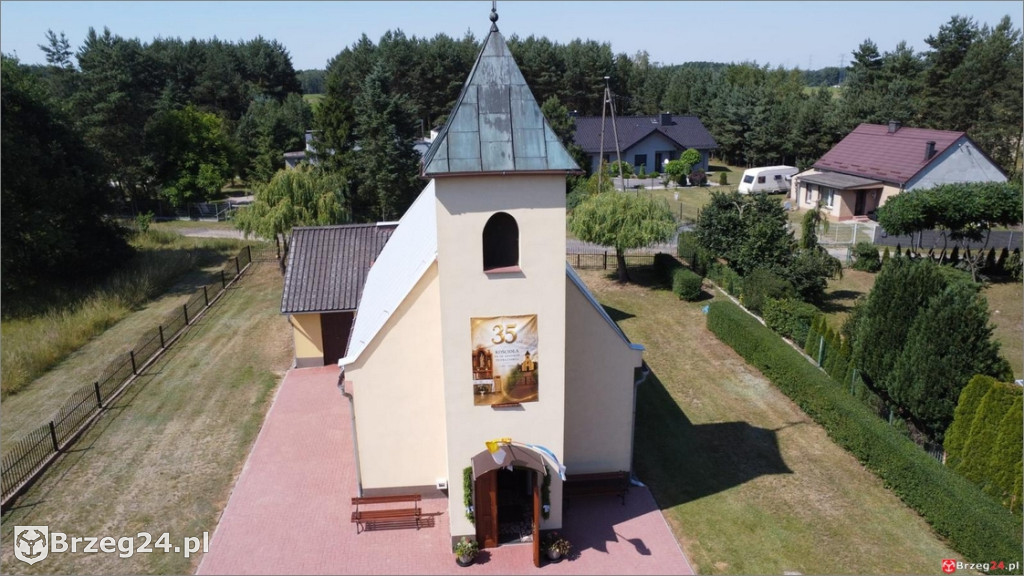 Oldrzyszowice Kościół świętował 35 lecie istnienia