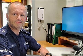 Chciał odebrać sobie życie. Policjant z Brzegu uratował 58 latka