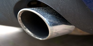 Zbawienny wpływ samochodów niskoemisyjnych na środowisko