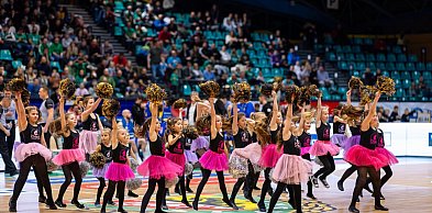  Akademia Cheerleaderek zaprasza na najlepsze zajęcia taneczne z pomponami…