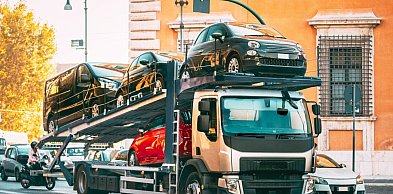 Jak sprowadzić zadbane auto premium od zachodniego sąsiada – poradnik krok po krok