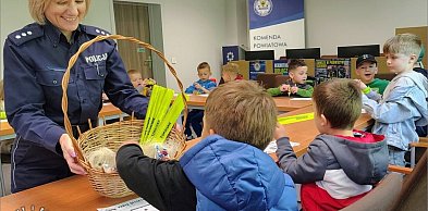 Przedszkolaki z „czwórki”  odwiedziły brzeską policję
