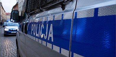 Podduszał, bił i kopał. Szokujący atak nastolatka w Brzegu