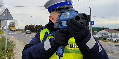 166 km/h na krajówce i 109 km/h w wiosce. Piraci bez prawa jazdy