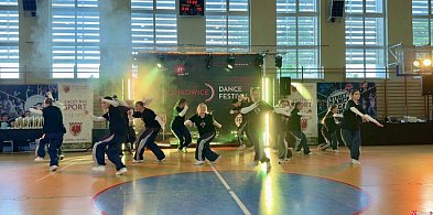 Medale, finały i kolejne sukcesy młodych tancerzy