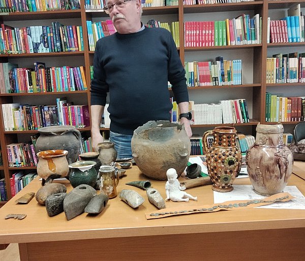 Archeologia na wyciągnięcie ręki. Niezwykłe spotkanie w bibliotece