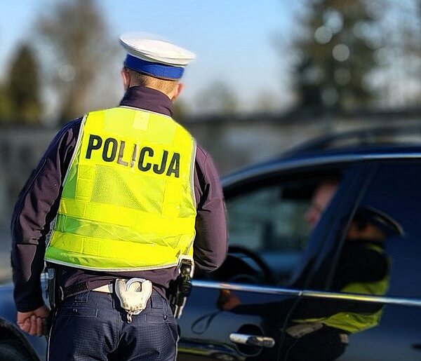Przyjechał po płytki, miał 3 promile. Interweniował świadek