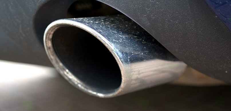 Zbawienny wpływ samochodów niskoemisyjnych na środowisko