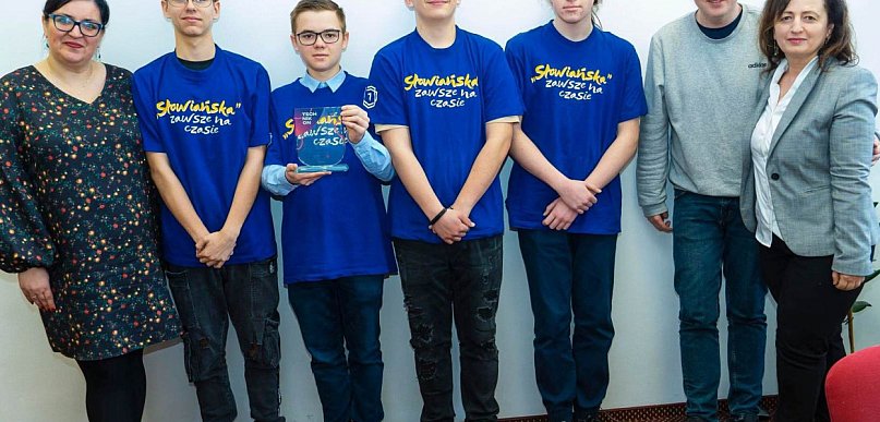  Sukces programistów ze Słowiańskiej! Napisali aplikację przeliczeniową…