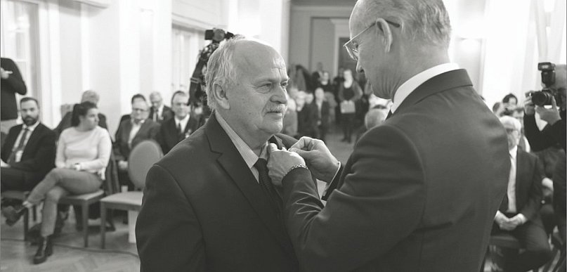  To człowiek, dla którego najważniejsza jest i była rodzina, Polska i…