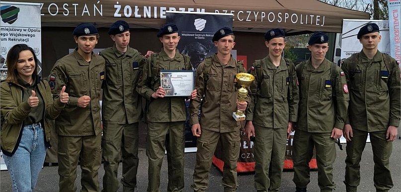 Bezkonkurencyjni w regionie. Uczniowie "Budowlanki" ze złotem Spartakiady