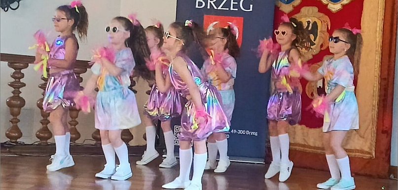 Mali tancerze podbili Ratusz. VI Festiwal Tańca Przedszkolaków w Brzegu