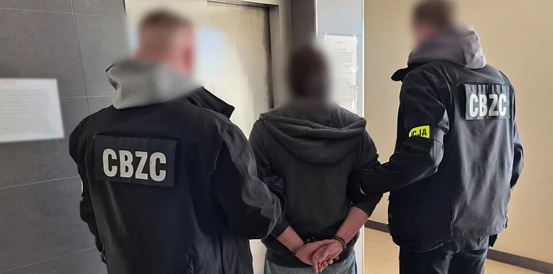 Gigantyczna akcja przeciw pedofilom. Policja ujawnia porażające liczby