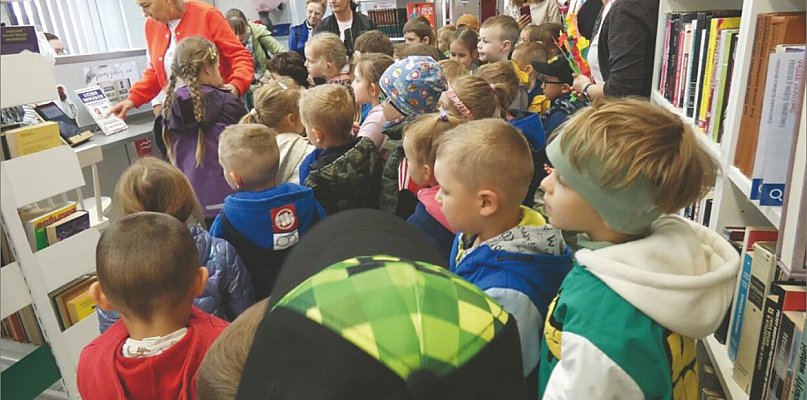 Kubusiowy rekord w Lewinie Brzeskim. Bibliotekę odwiedziło blisko 600 osób