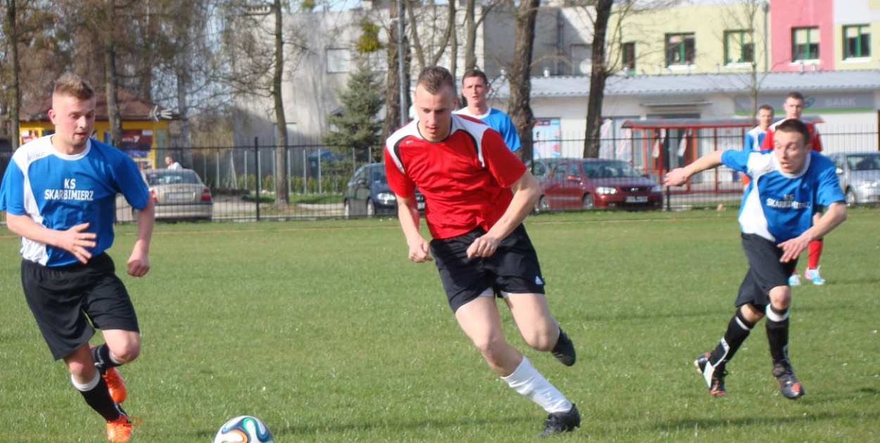  Przegrana Olimpii, w Okręgówce bez porażki, w A-klasie wycofał się…