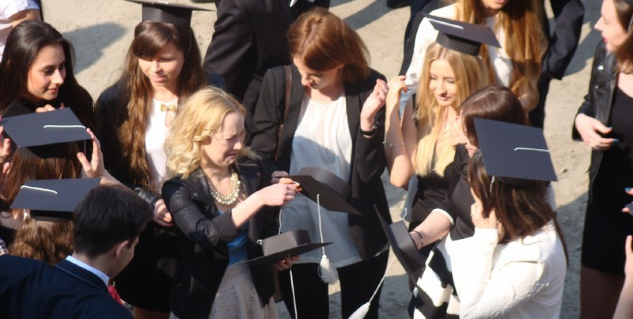 Ostatni dzień szkoły w I L.O. w Brzegu