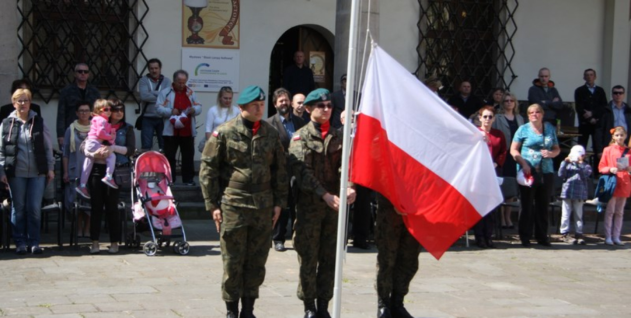  Trwają Dni Brzegu, Święto Flagi i prezentacja organizacji pozarządowych…