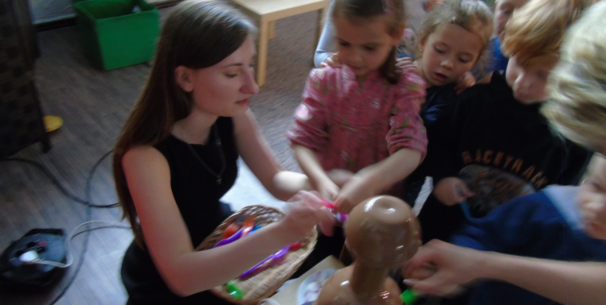 Dzieci z Przedszkola Publicznego nr 1 w Czekoladziarni