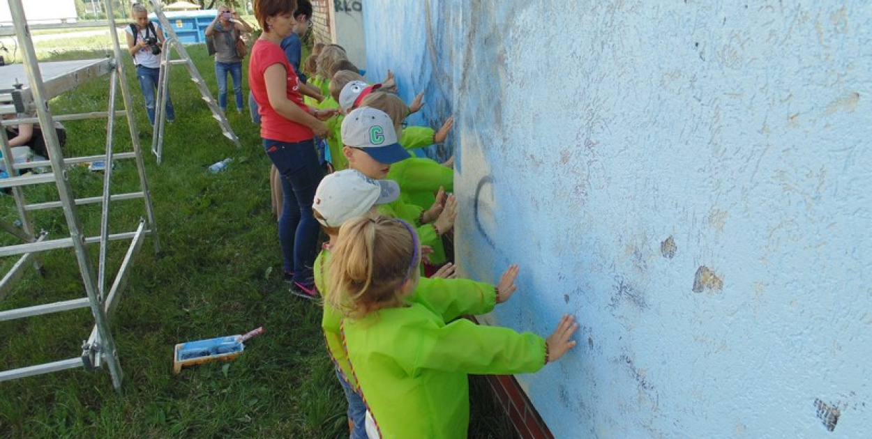 Oczyma Graffiti 2015: Kosmos na Słowiańskiej
