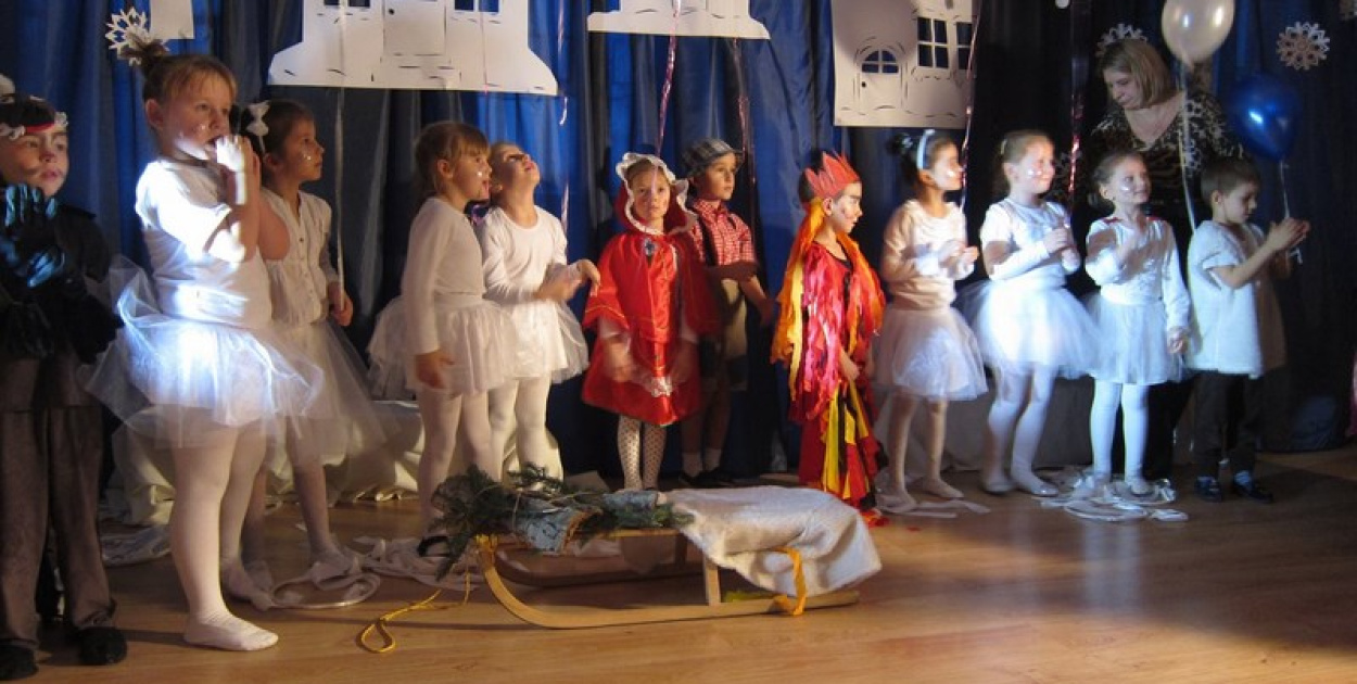 "Dziewczynko z zapałkami spędź Wigilię razem z Nami"