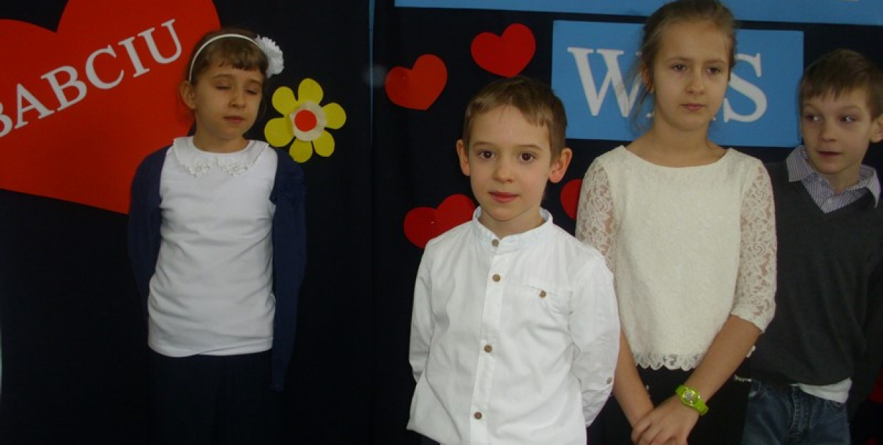  "Babciu, Dziadku- kochamy Was" - o obchodach Dnia Babci i Dziadka w…