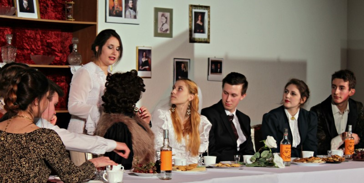 Intrygi miłosne ... w II LO