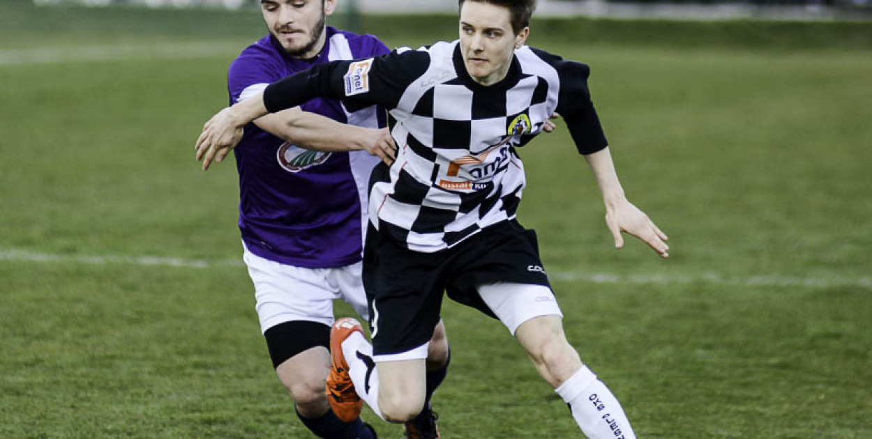 Bezbramkowy remis LZS Starowice z OKS Olesno w meczu IV Ligi