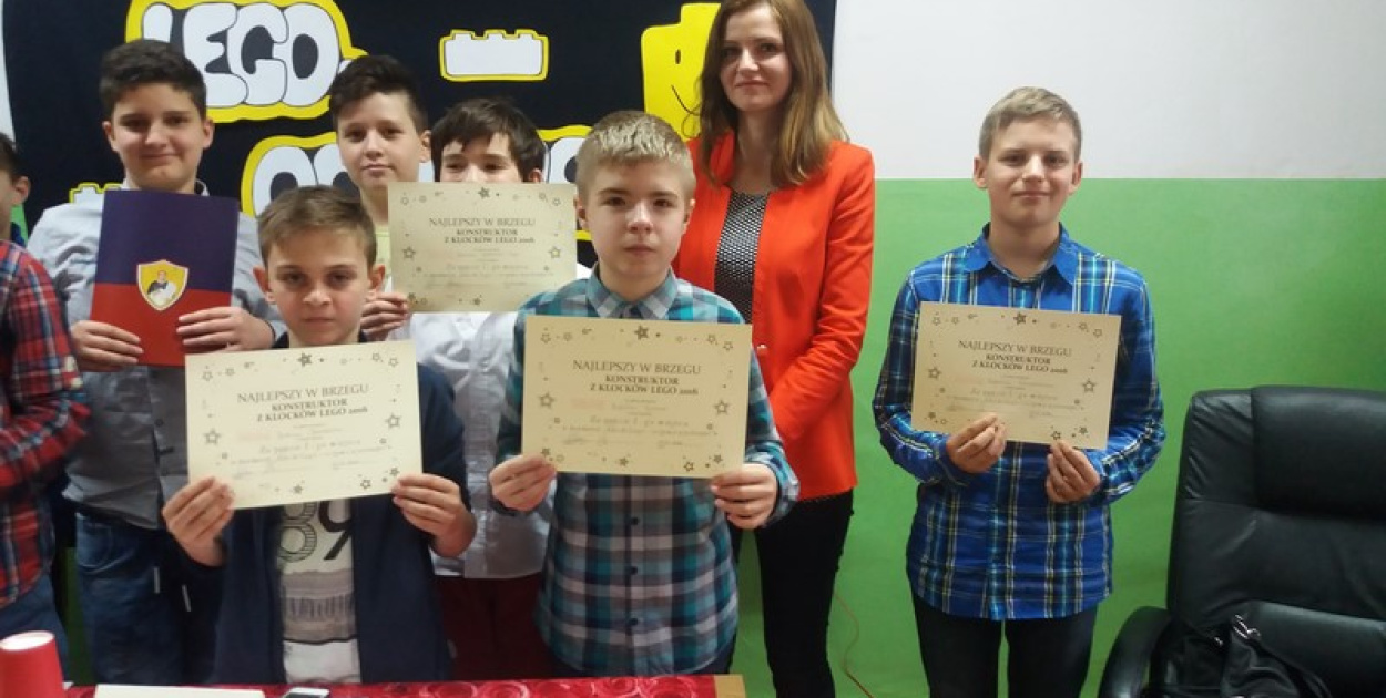  Młodzi konstruktorzy stanęli w szranki w  konkursie "Klocki LEGO - oczyma…