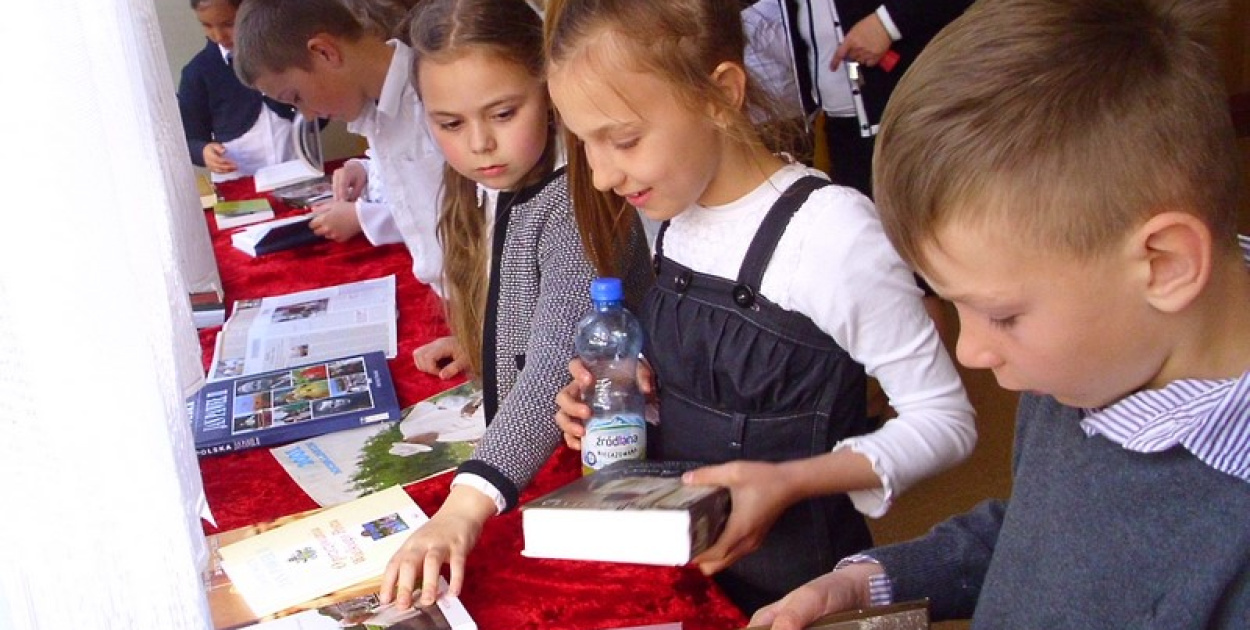  JAN PAWEŁ II - PAPIEŻ RODZINY (O uroczystych obchodach drugiej rocznicy…