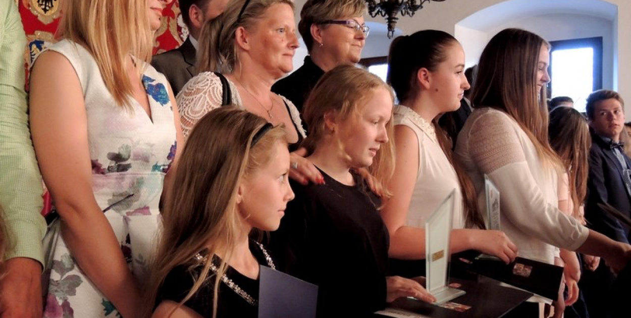 "Primus inter Pares" - najlepsi uczniowie i nauczyciele wyróżnieni