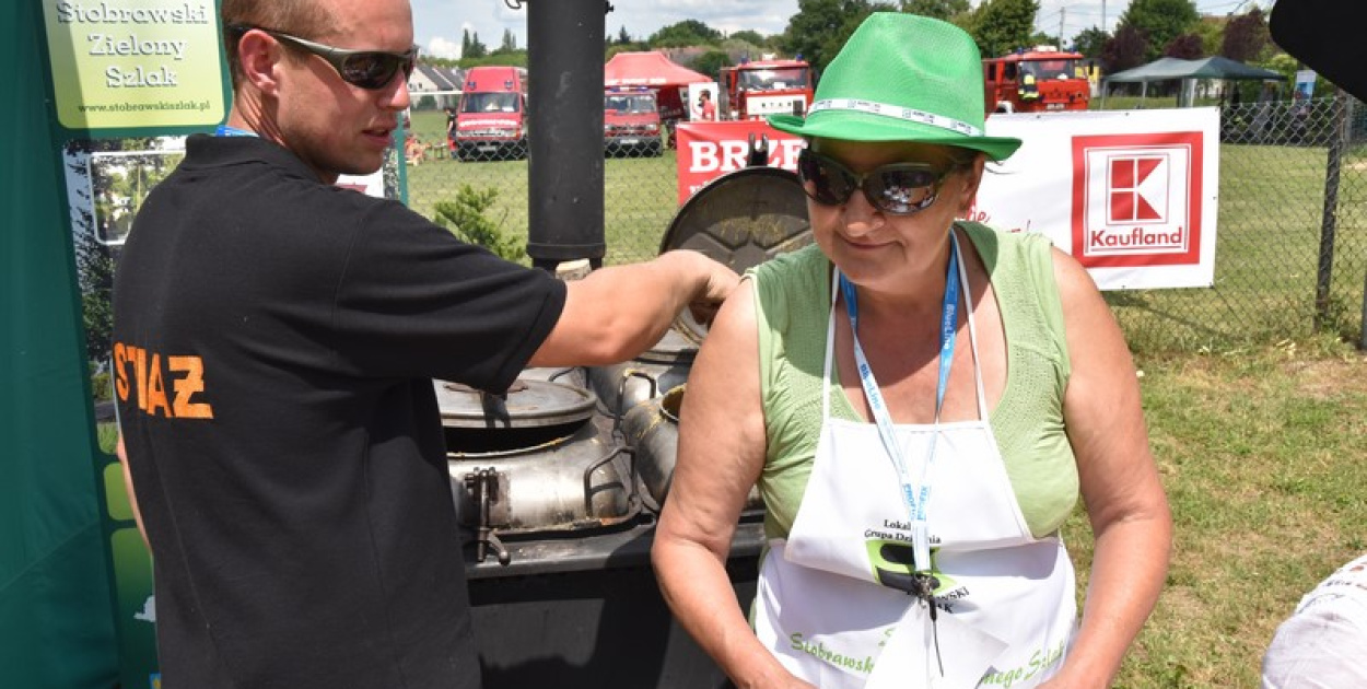  Festyn charytatywny w Łosiowie. Wolontariusze zbierają na elektryczny…
