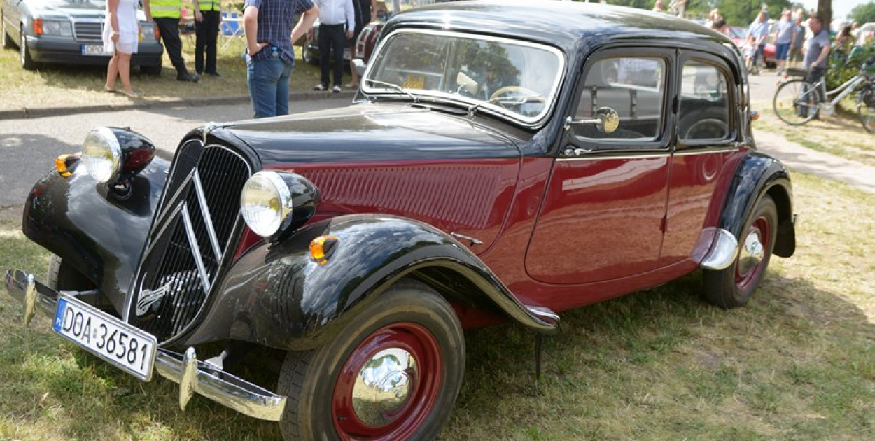 Międzynarodowy Zlot Pojazdów Zabytkowych w Oławie 2016